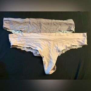 Women's Marilyn Monroe pink and patterned 2 piece lace back panty set in size XL